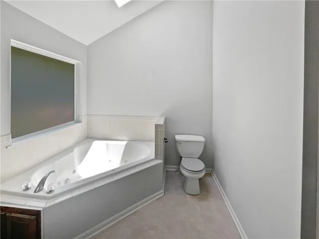 $276,000 | 18100 East 11th Terrace Court North, Independence, MO 64056