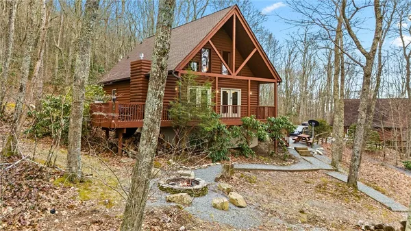 $549,999 | 20 Cabin Ridge Lane, Banner Elk, NC 28604