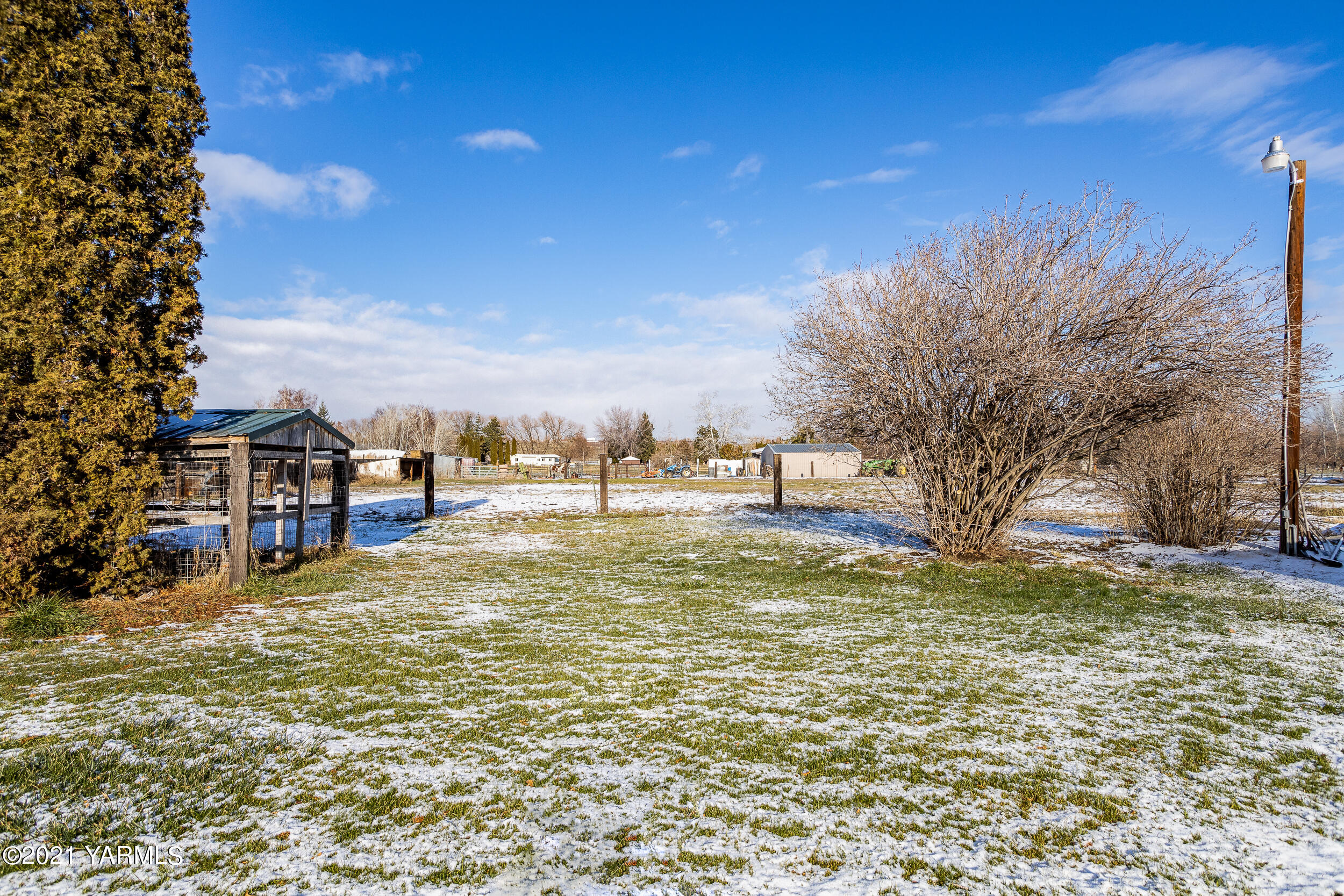 12301 Meadowbrook Road Yakima, WA 98903 - Photo 21 of 22 12301MBrook_34