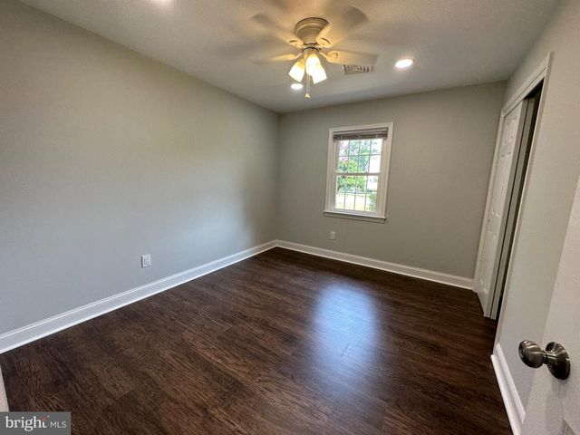 $563,000 | 916 Bay Circle, Woodbridge, VA 22191