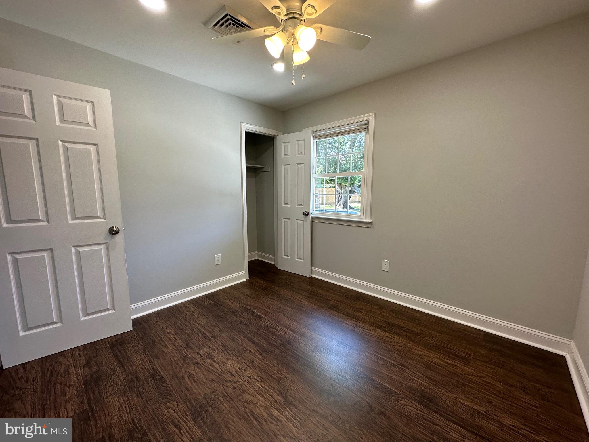 916 Bay Circle Woodbridge, VA 22191 - Photo 28 of 68 Bedroom 4