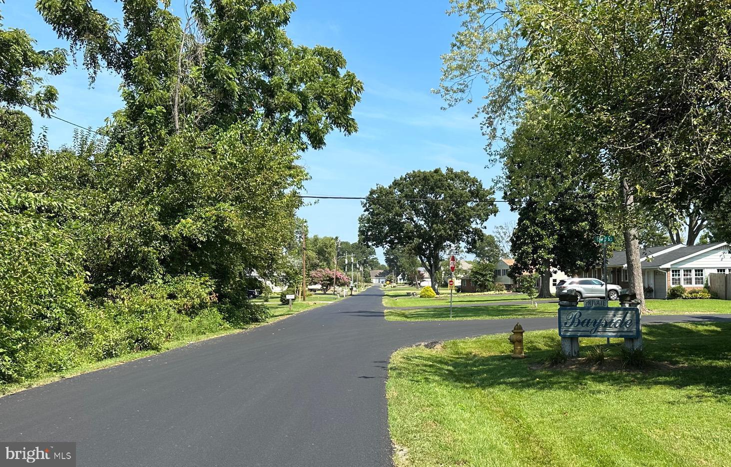 916 Bay Circle Woodbridge, VA 22191 - Photo 4 of 68 Bayside Park community entrance