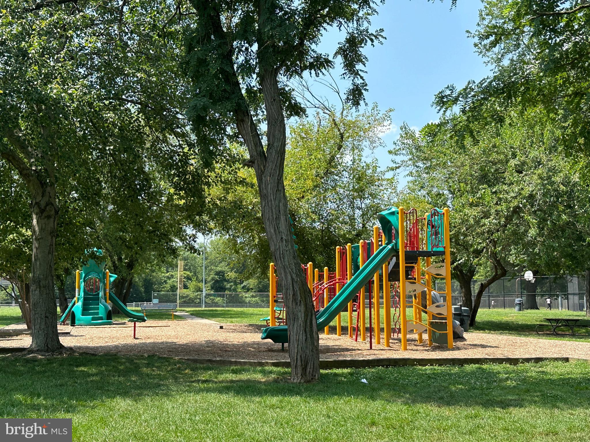 916 Bay Circle Woodbridge, VA 22191 - Photo 55 of 68 Community center