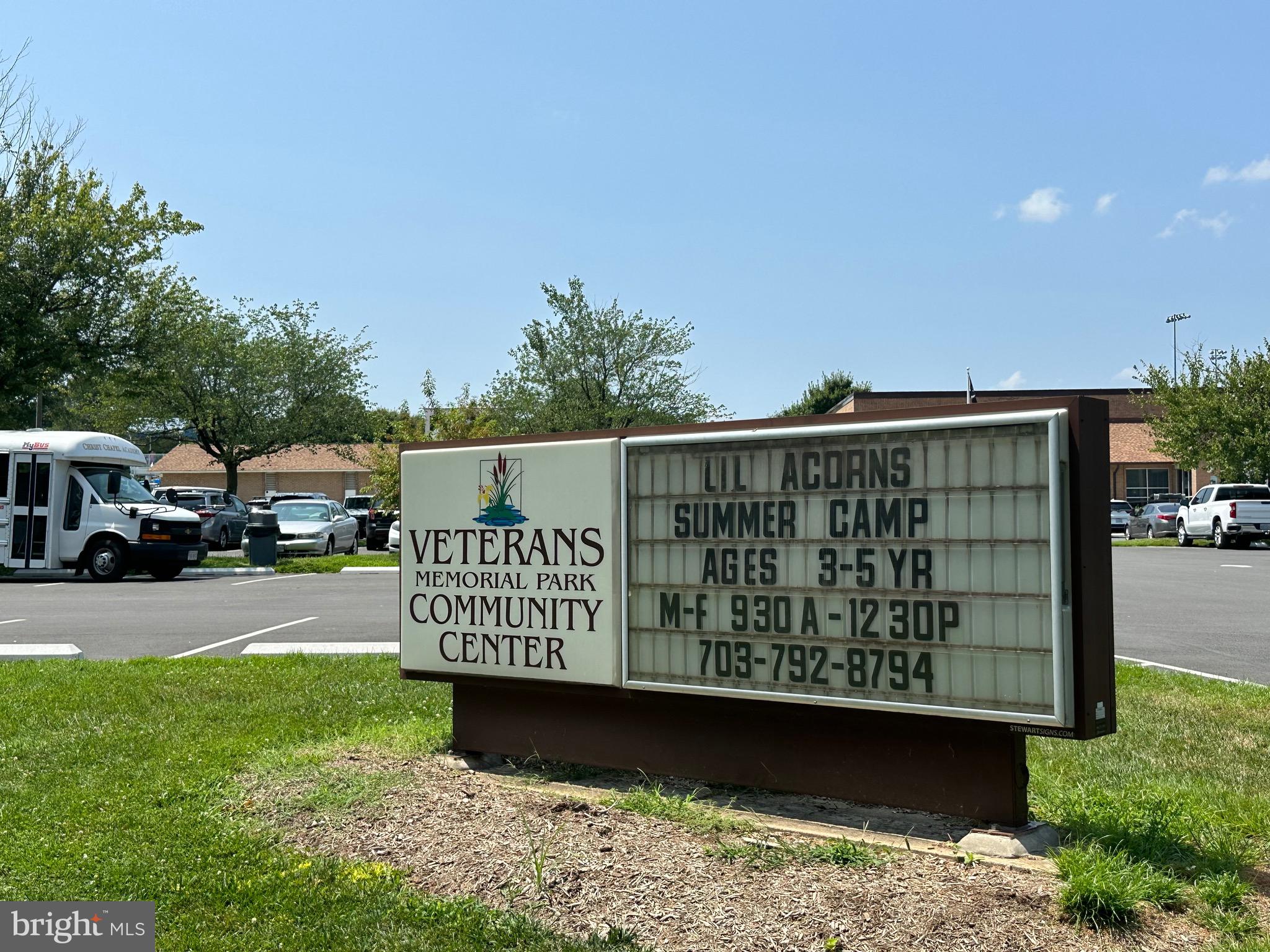 916 Bay Circle Woodbridge, VA 22191 - Photo 60 of 68 Veterans Memorial Park community center