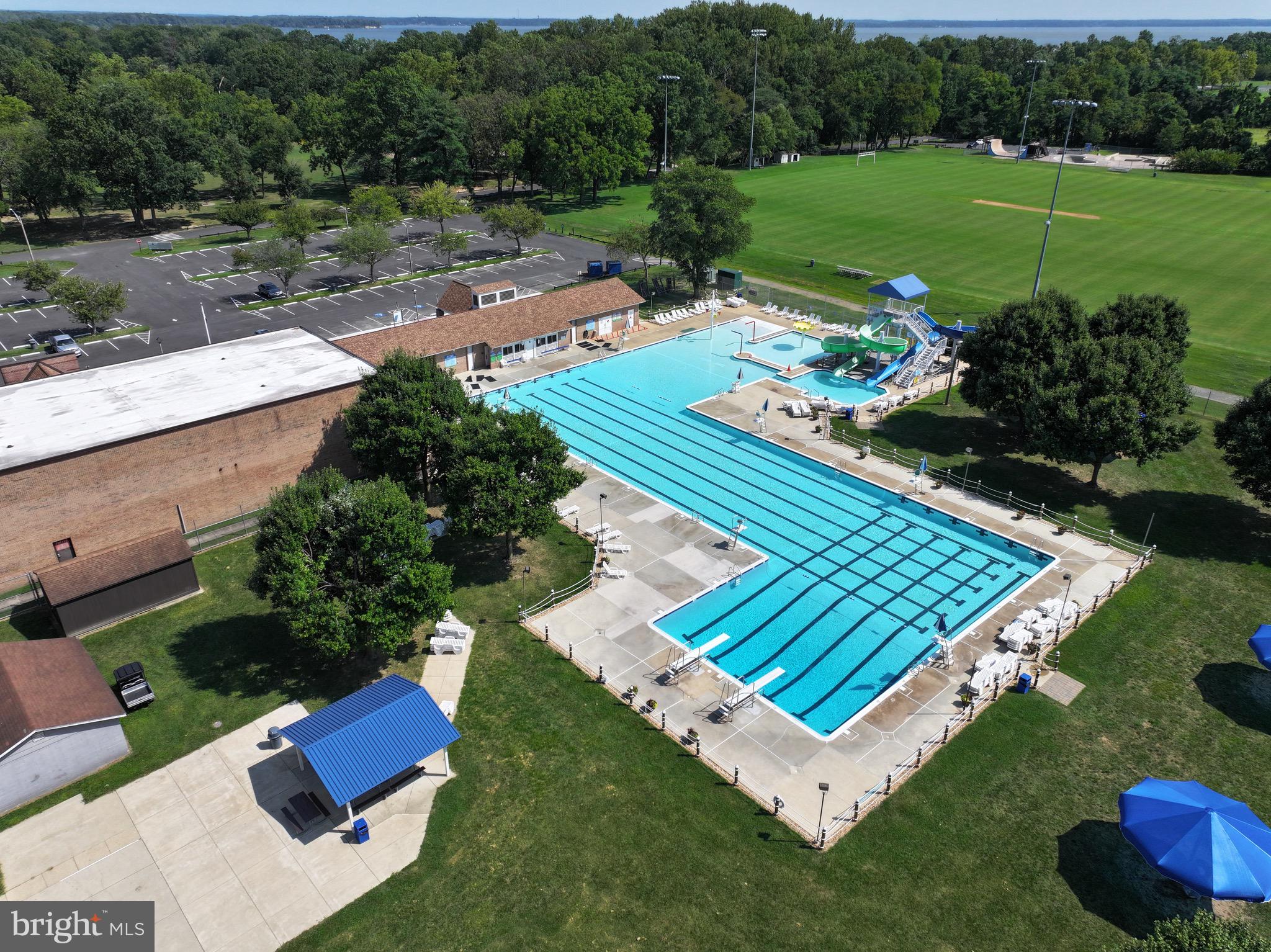 916 Bay Circle Woodbridge, VA 22191 - Photo 61 of 68 Veterans Memorial Park community center pool