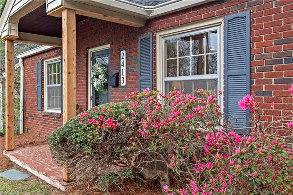 $279,900 | 2413 Walker Avenue, Winston-Salem, NC 27103