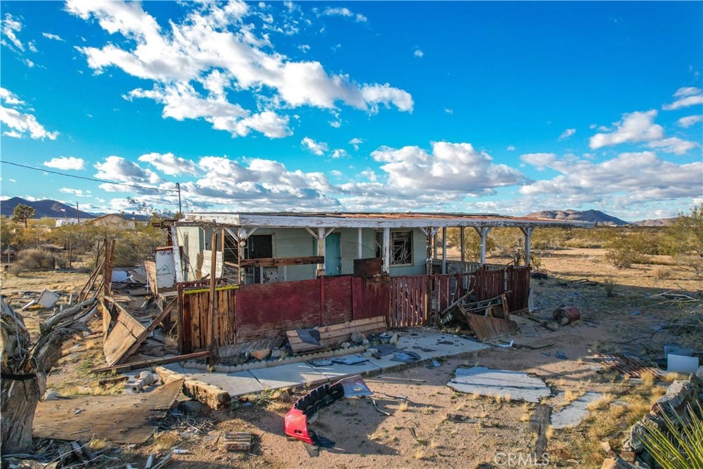 576 Sunny Vista Road Joshua Tree, CA 92252 - Photo 1 of 1 a view of a house with patio