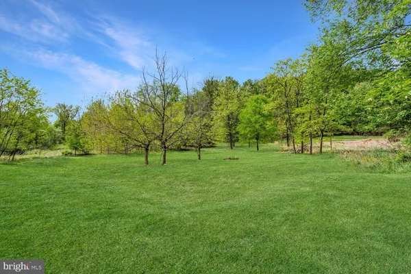 $1,275,000 | 15703 Woodchester Court, Leesburg, VA 20176