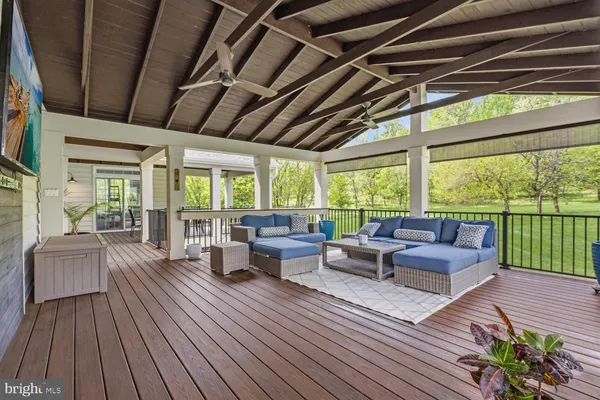 $1,275,000 | 15703 Woodchester Court, Leesburg, VA 20176