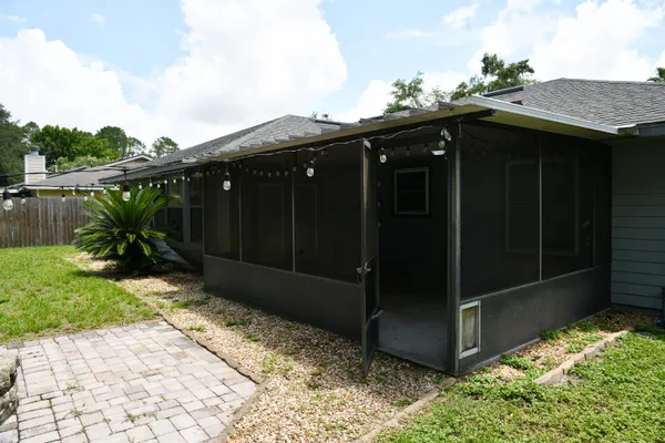 $329,000 | 5934 Northwest 37th Drive, Gainesville, FL 32653