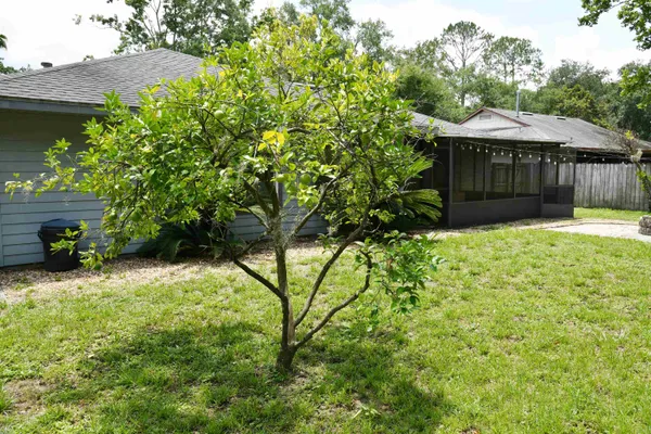 $329,000 | 5934 Northwest 37th Drive, Gainesville, FL 32653