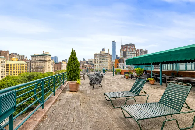 $1,145,000 | 1 Irving Place, Unit U9C | Gramercy