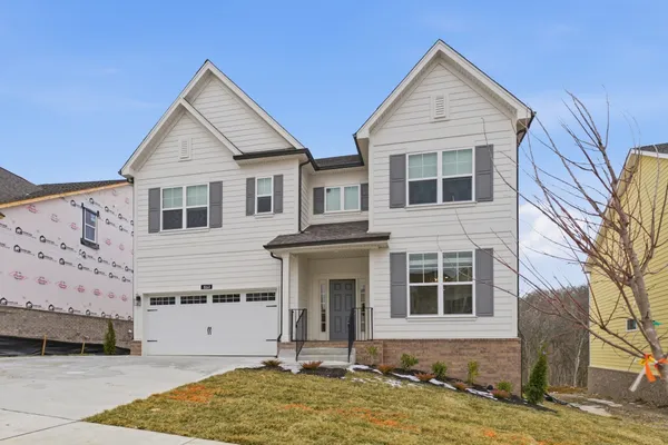 $649,990 | 864 Joe Miller Drive, Hendersonville, TN 37075