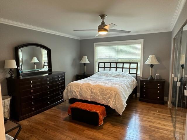 4585 Northwest 3rd Street, Unit D Delray Beach, FL 33445 - Photo 34 of 42 a bedroom with a bed and a dresser