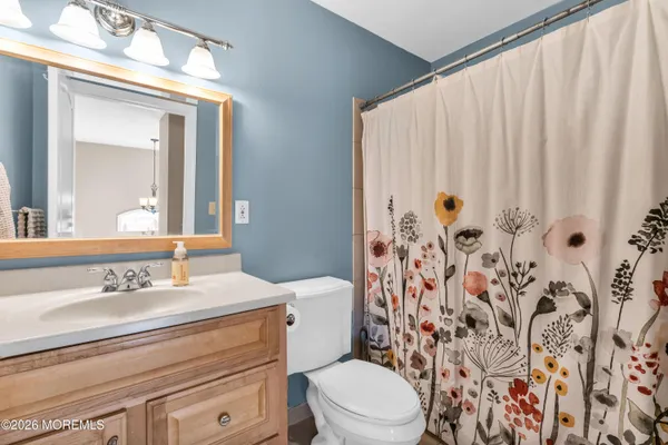 $825,000 | 22 Villanova Drive, Jackson, NJ 08527