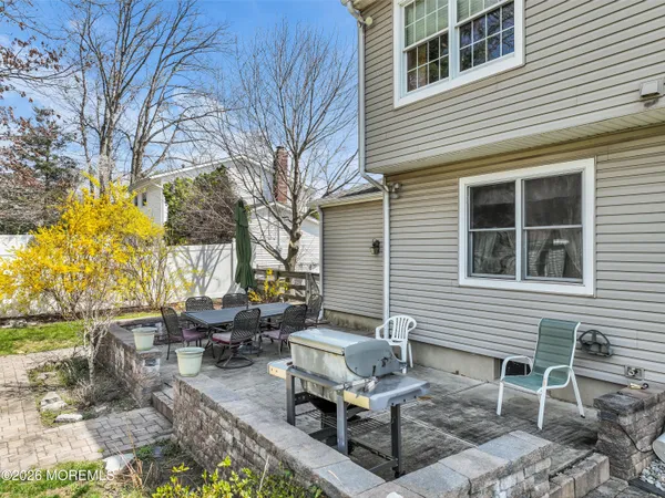 $825,000 | 22 Villanova Drive, Jackson, NJ 08527