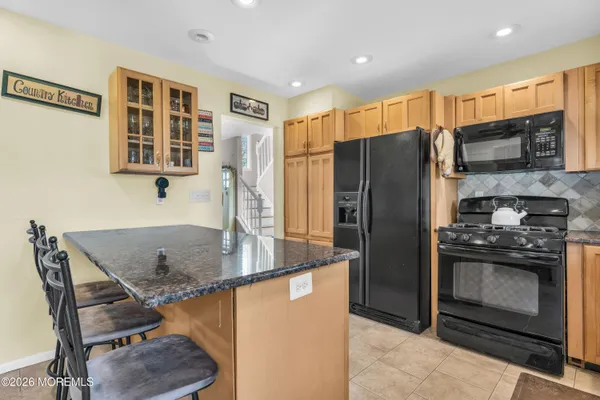 $825,000 | 22 Villanova Drive, Jackson, NJ 08527