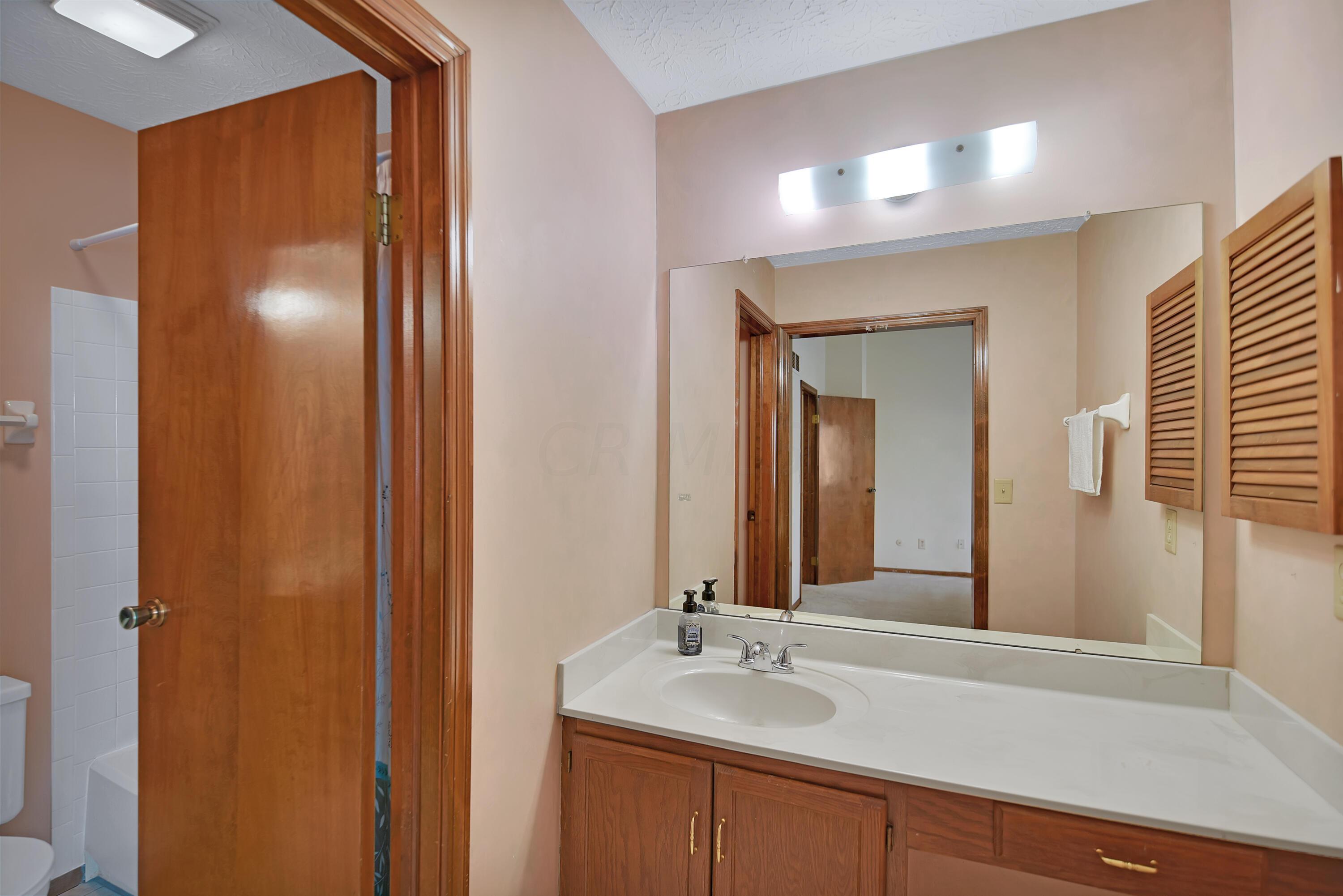 5370 Reed Road, Unit 66 Columbus, OH 43235 - Photo 14 of 31