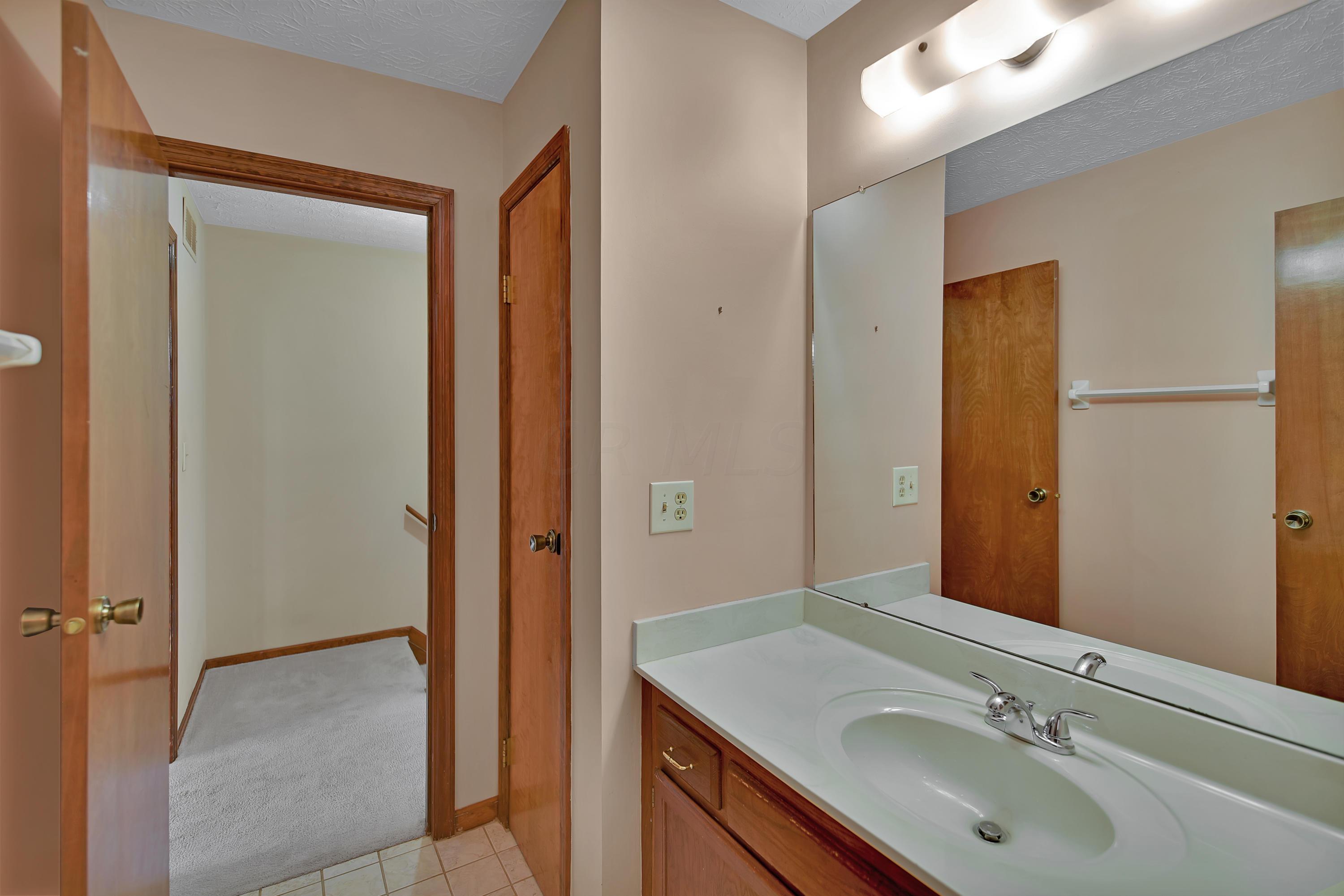 5370 Reed Road, Unit 66 Columbus, OH 43235 - Photo 17 of 31