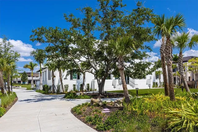 $2,500 | 12140 Wellen Golf Street, Unit 303, Venice, FL 34293