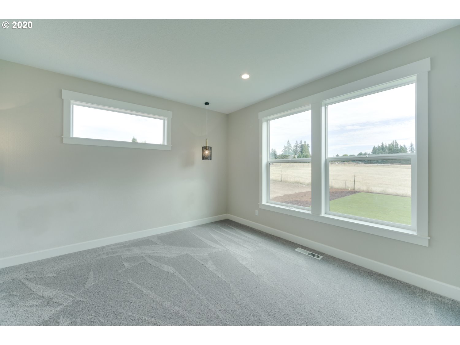 38476 Maple Street Sandy, OR 97055 - Photo 13 of 26 Gallery Image 13