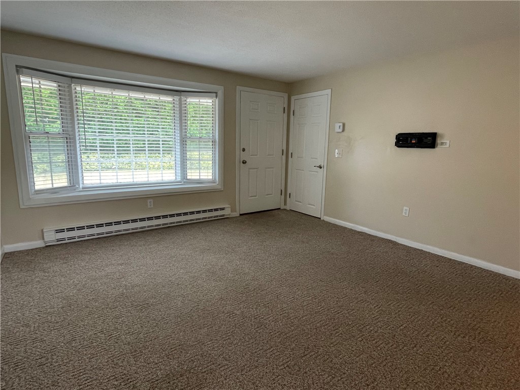 5 North Castle Way, Unit A Charlestown, RI 02813 - Photo 4 of 21