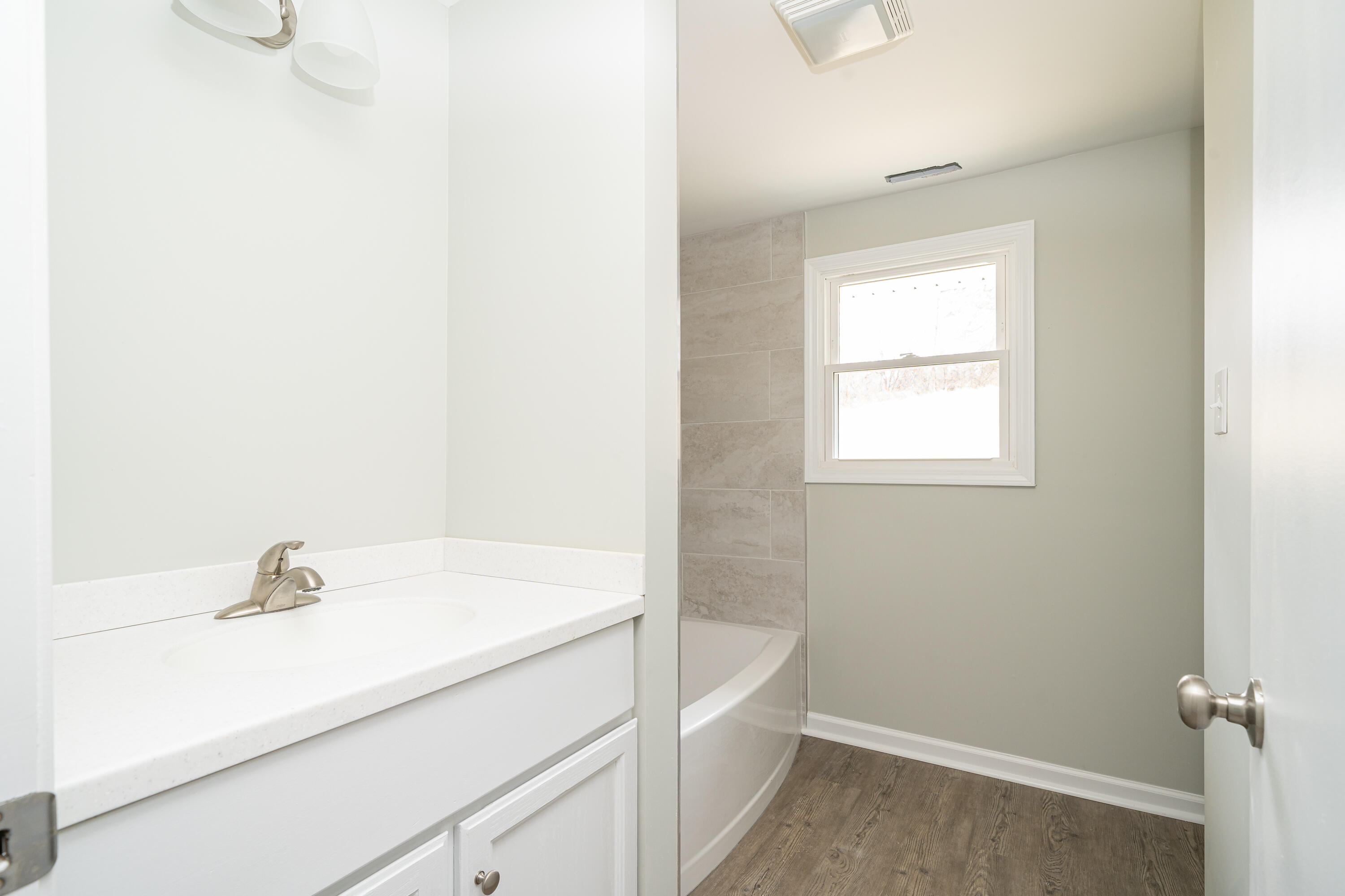 294 Valley Road Troutville, VA 24175 - Photo 5 of 11 Updated bath