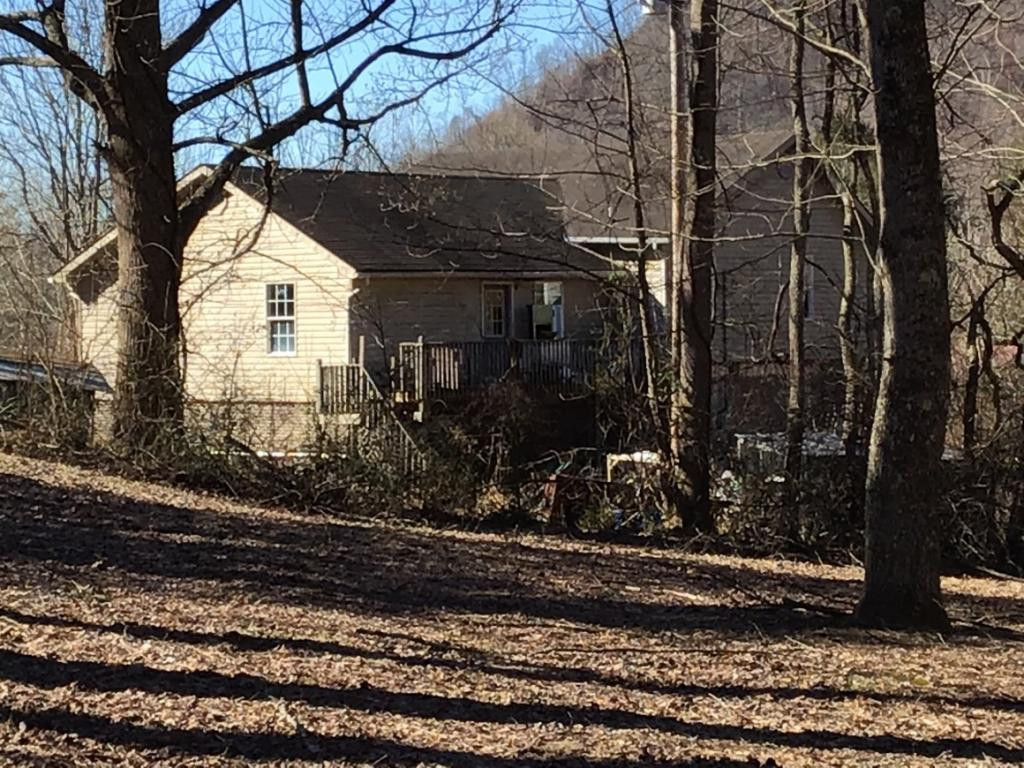 3187 State Rte 606 Keokee, VA 24265 - Photo 11 of 11 Back of the house