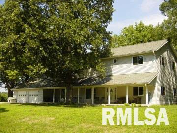 1249 Community Beach Road Odin, IL 62870 - Photo 1 of 6
