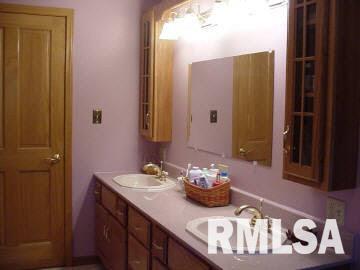 1249 Community Beach Road Odin, IL 62870 - Photo 5 of 6