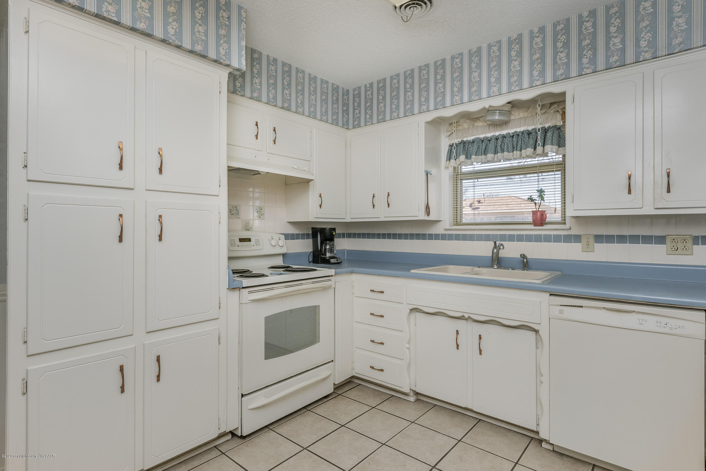 Kitchen (3)