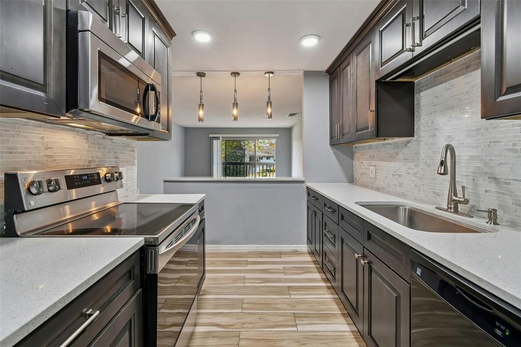 1695 Lee Road, Unit E215 Winter Park, FL 32789 - Photo 4 of 82
