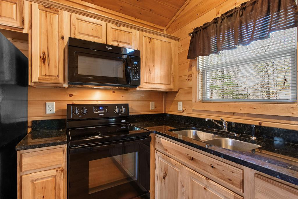 220 Moonlight Ridge Murphy, NC 28906 - Photo 9 of 41