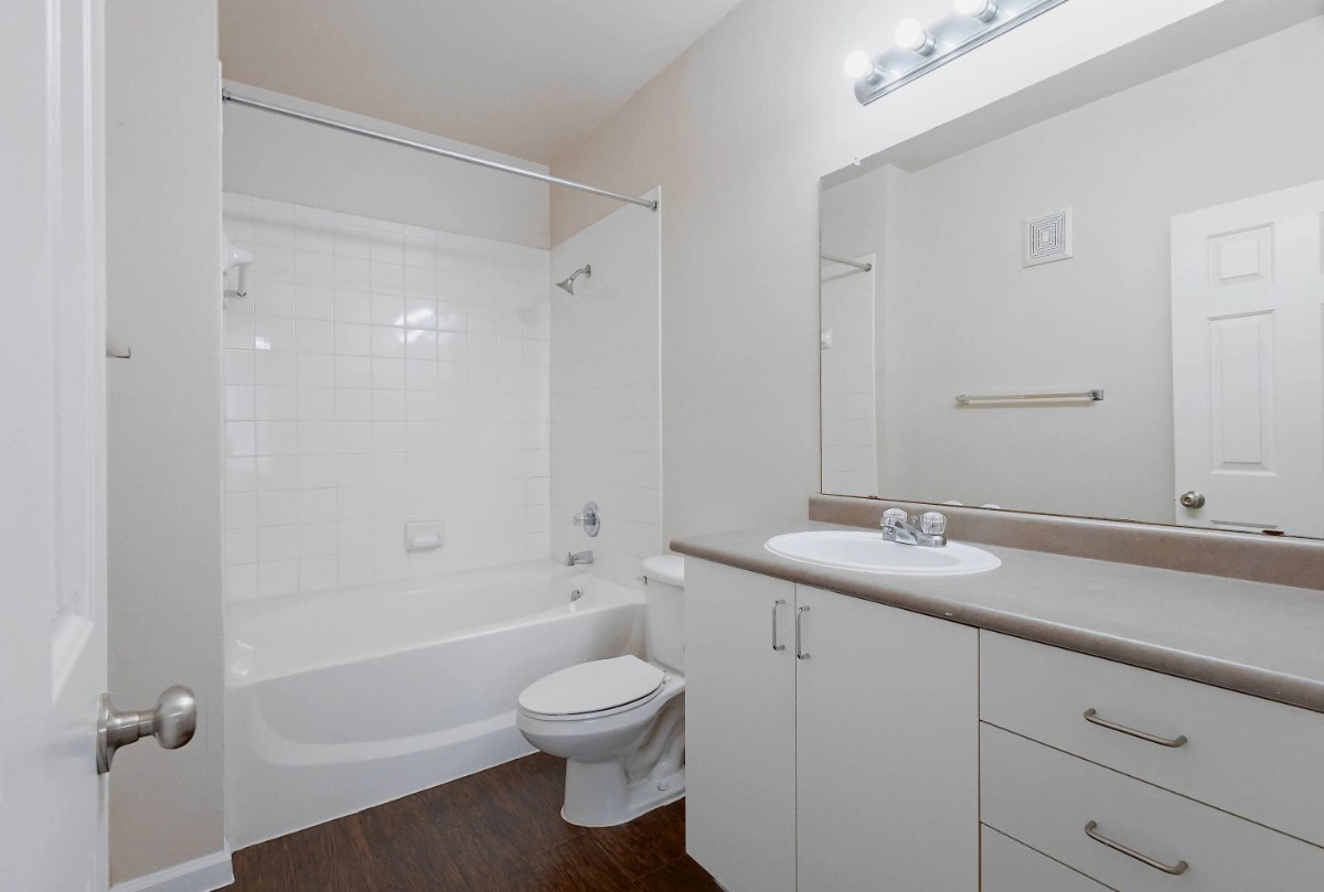 10505 South I-35 Frontage Road, Unit 2333 Austin, TX 78747 - Photo 7 of 19 Up to 8 Weeks Rent Free!
Don’t miss out on this limited-time offer — contact our team today to learn more and find the perfect unit for you!