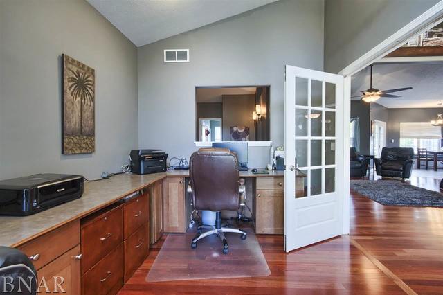 6762 Alexander Road Heyworth, IL 61745 - Photo 10 of 27 a view of a workspace with furniture and a livingroom