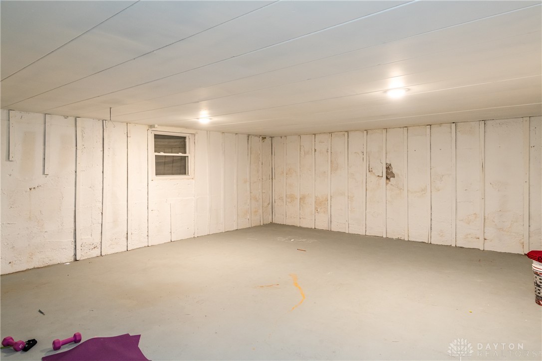 1216 South Alex Road Dayton, OH 45449 - Photo 33 of 48 Gallery Image 33