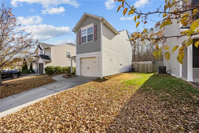 $280,000 | 5414 Sky Hill Drive, McLeansville, NC 27301