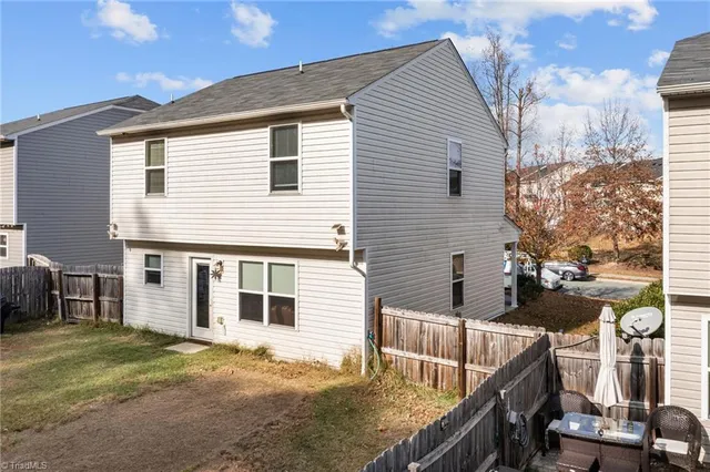 $280,000 | 5414 Sky Hill Drive, McLeansville, NC 27301