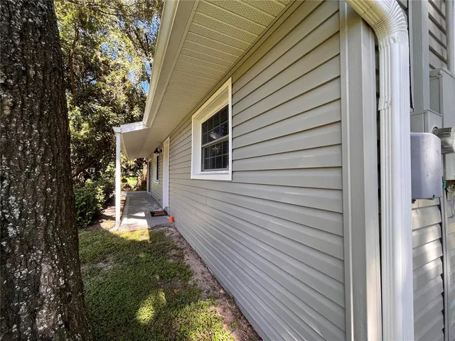 $238,500 | 1635 North Florida Avenue, Hernando, FL 34442