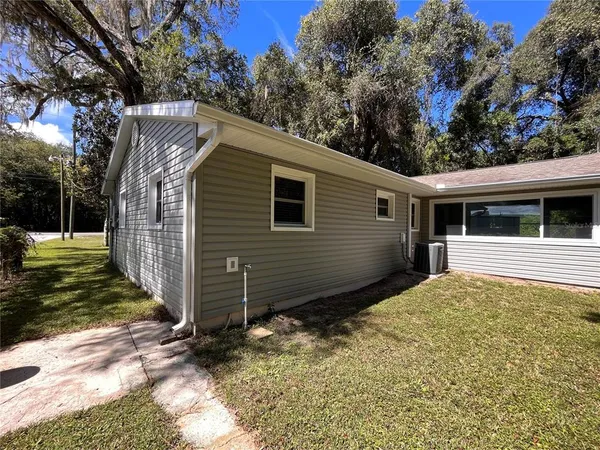 $238,500 | 1635 North Florida Avenue, Hernando, FL 34442