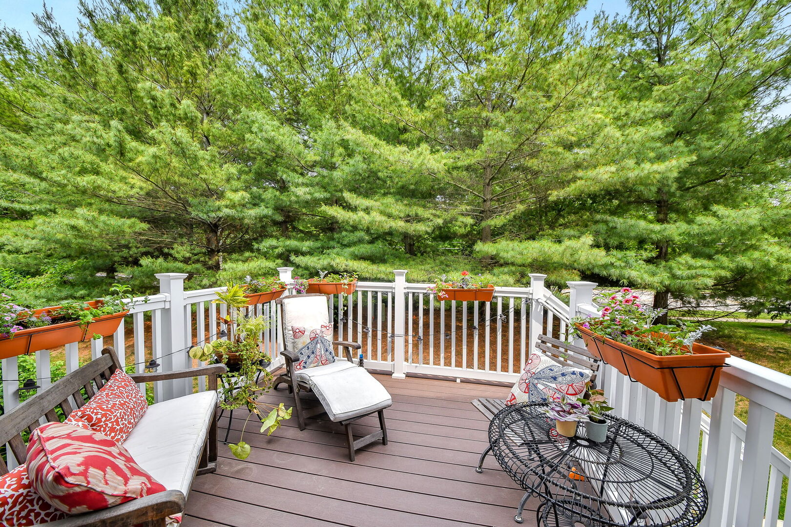 375 Ridge Road North Aurora, IL 60542 - Photo 23 of 24 a view of a patio with two chairs and a table