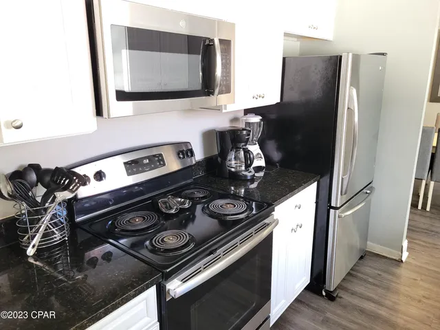 $399,900 | 7008 Sunset Avenue, Panama City, FL 32408