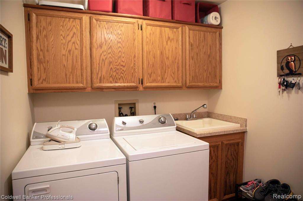3216 Primrose Drive Rochester Hills, MI 48307 - Photo 15 of 39