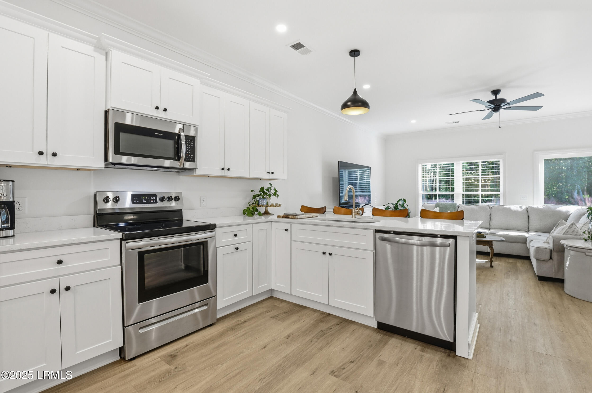 9 Rinkie Road Beaufort, SC 29906 - Photo 9 of 42 25_ecp_008