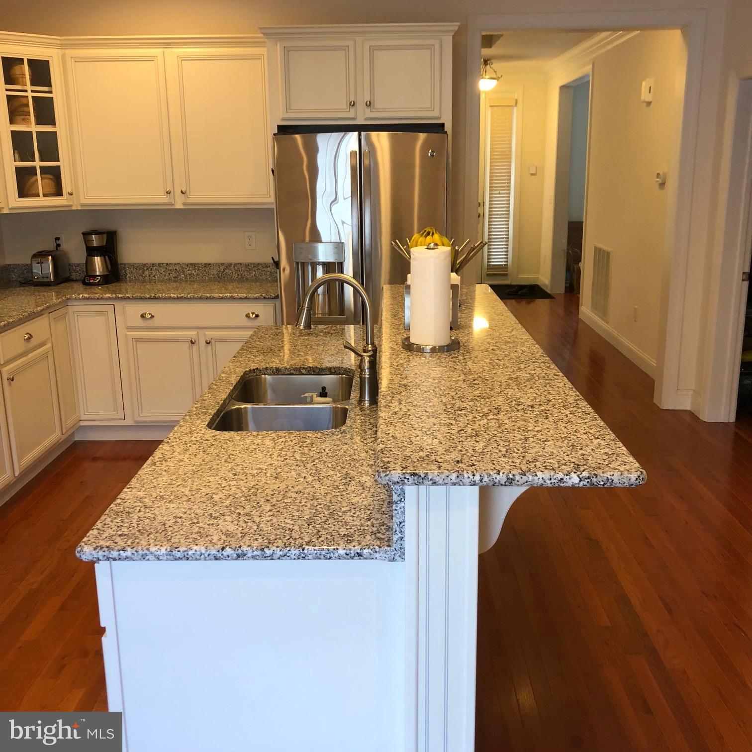 12 Jamestown Square Mechanicsburg, PA 17050 - Photo 11 of 56