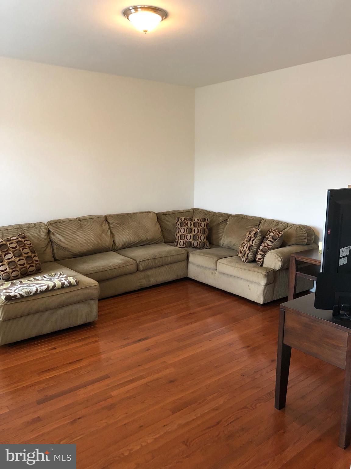 12 Jamestown Square Mechanicsburg, PA 17050 - Photo 20 of 56