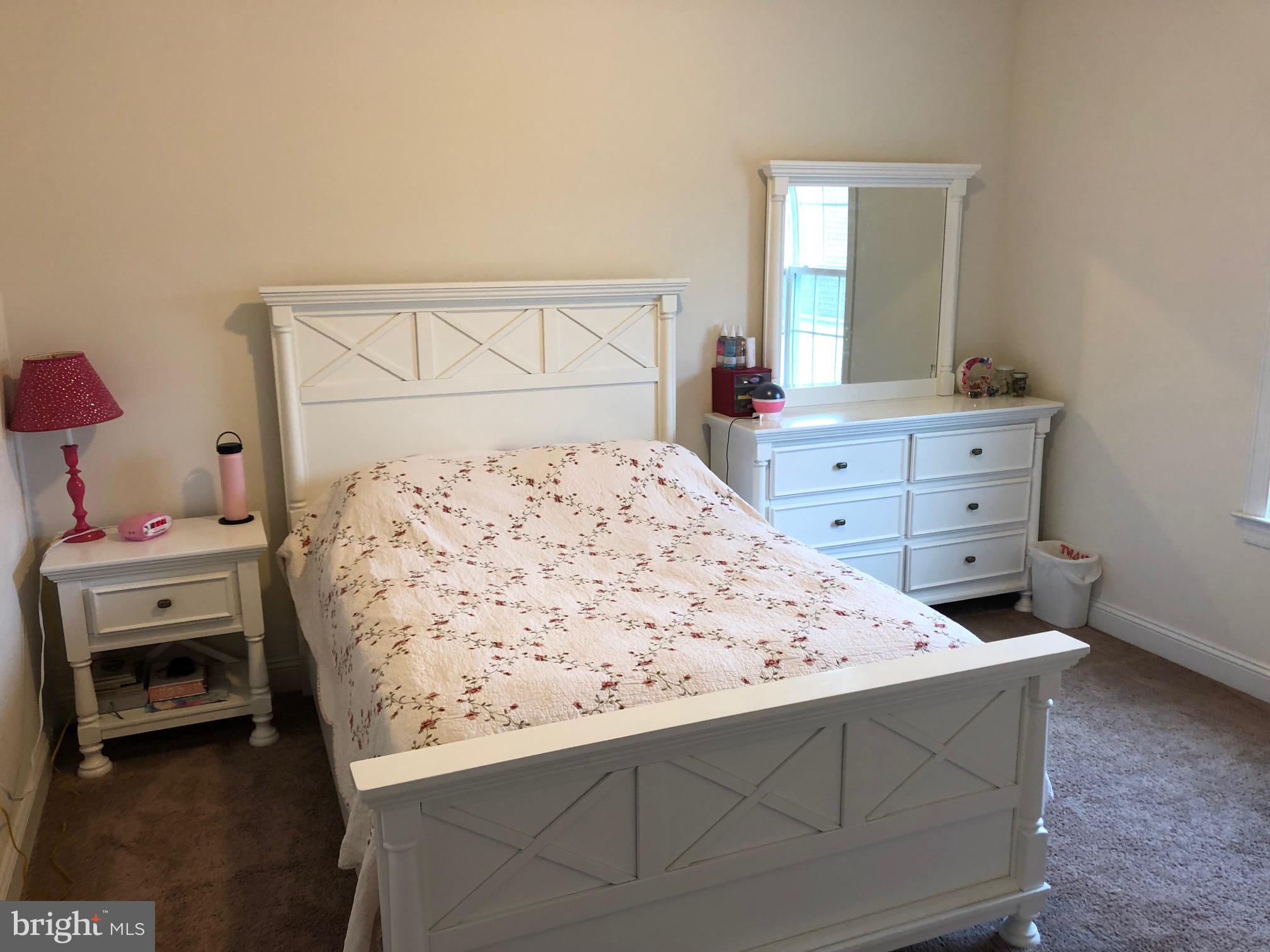 12 Jamestown Square Mechanicsburg, PA 17050 - Photo 38 of 56