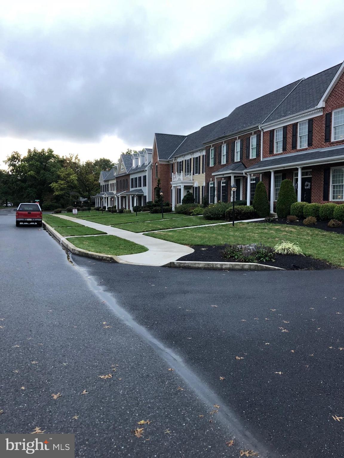 12 Jamestown Square Mechanicsburg, PA 17050 - Photo 55 of 56