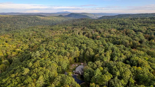 $939,000 | 33 MacLean Road, Alstead, NH 03602