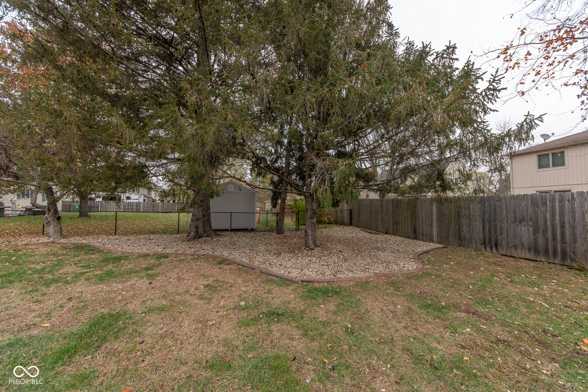 3635 River Road Columbus, IN 47203 - Photo 12 of 54